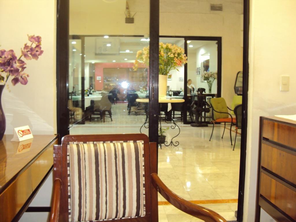 Hotel Trueba 오리사바 외부 사진