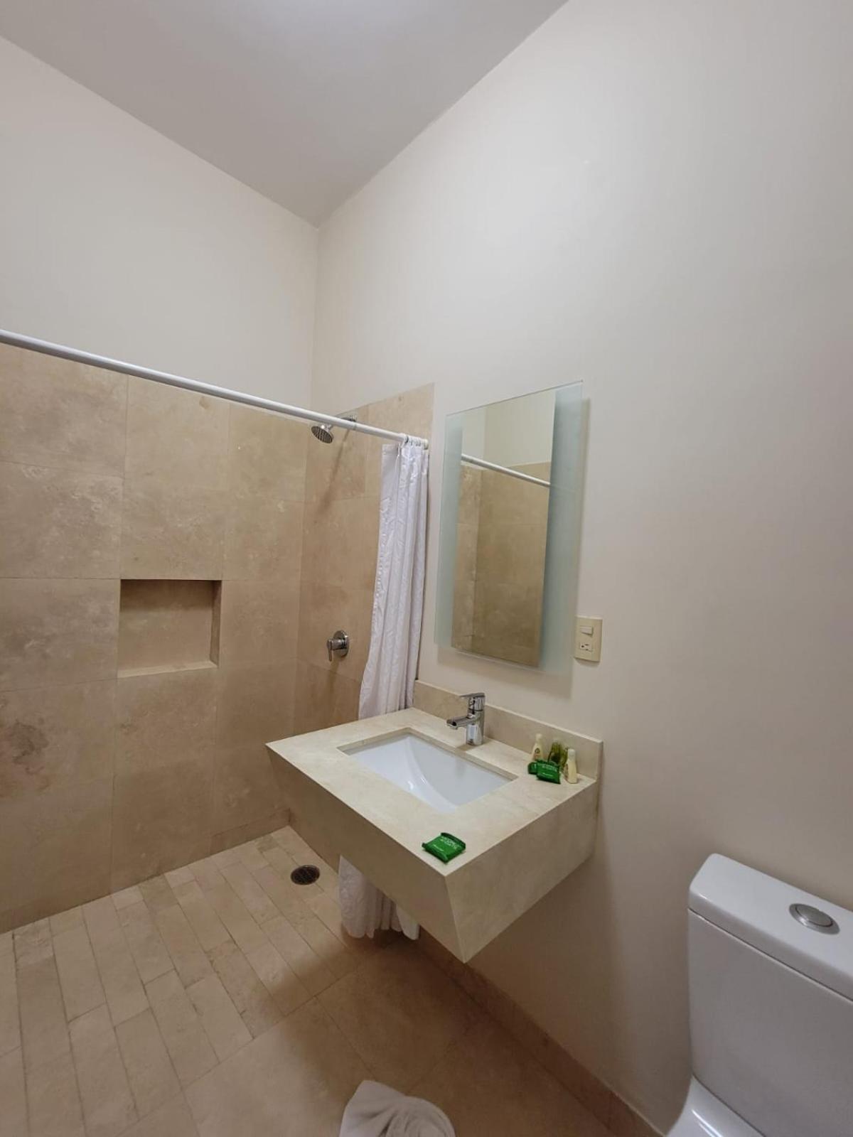 Hotel Trueba 오리사바 외부 사진